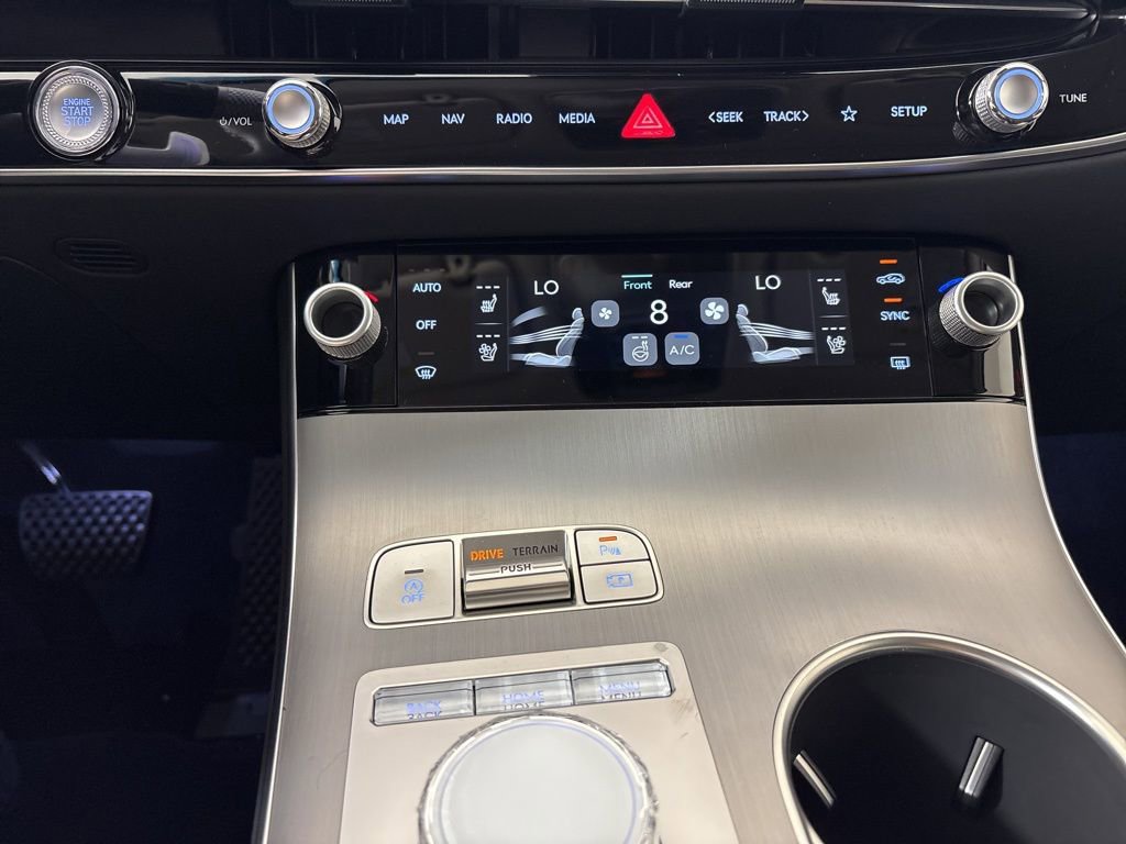 New 2026 Genesis GV70 2.5T Advanced AWD/4WD image 40