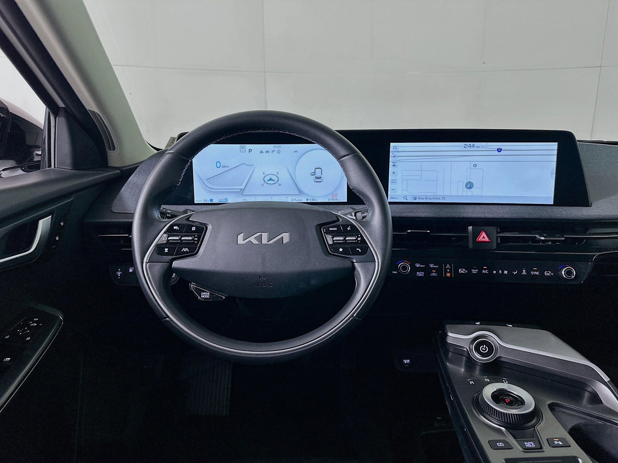 Used 2024 Kia EV6 Light RWD image 17