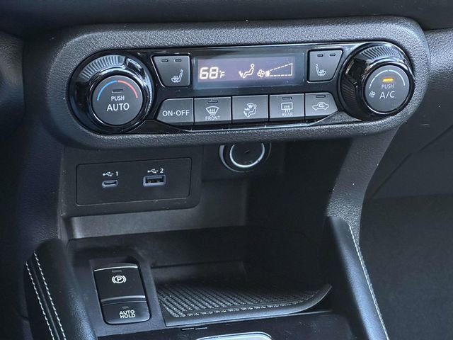 Used 2023 Nissan Kicks SR w/ SR Premium Package image 19