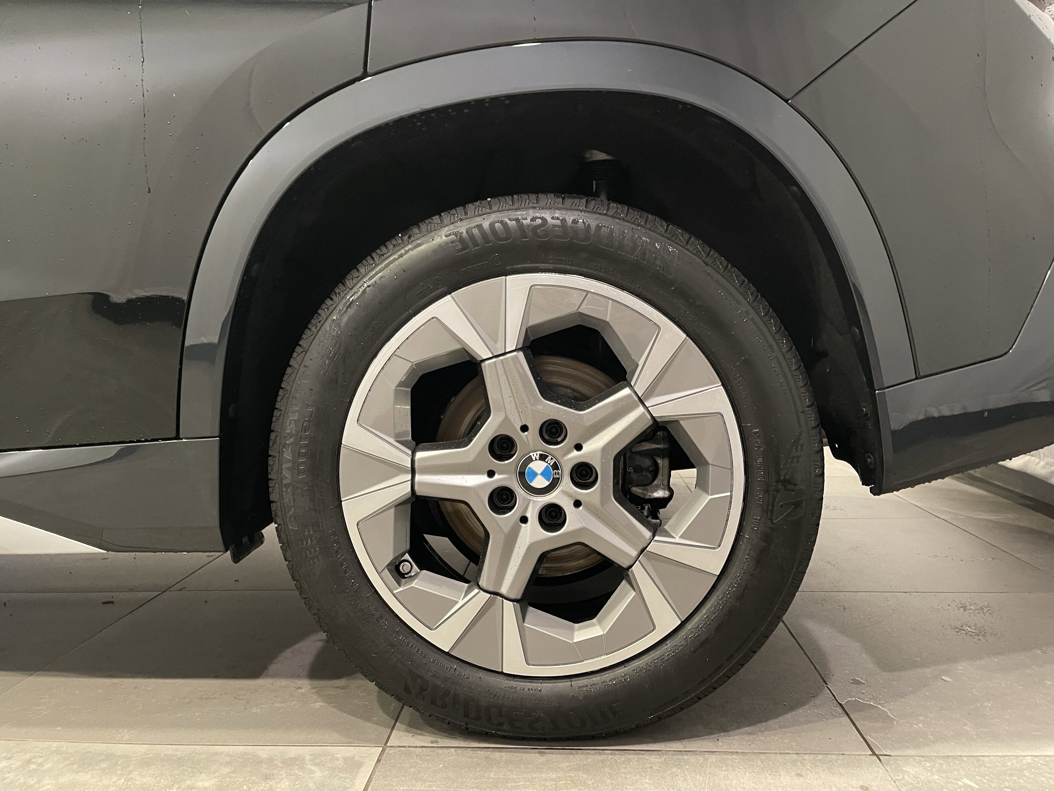 Certified 2023 BMW X1 xDrive28i w/ Convenience Package AWD/4WD image 8