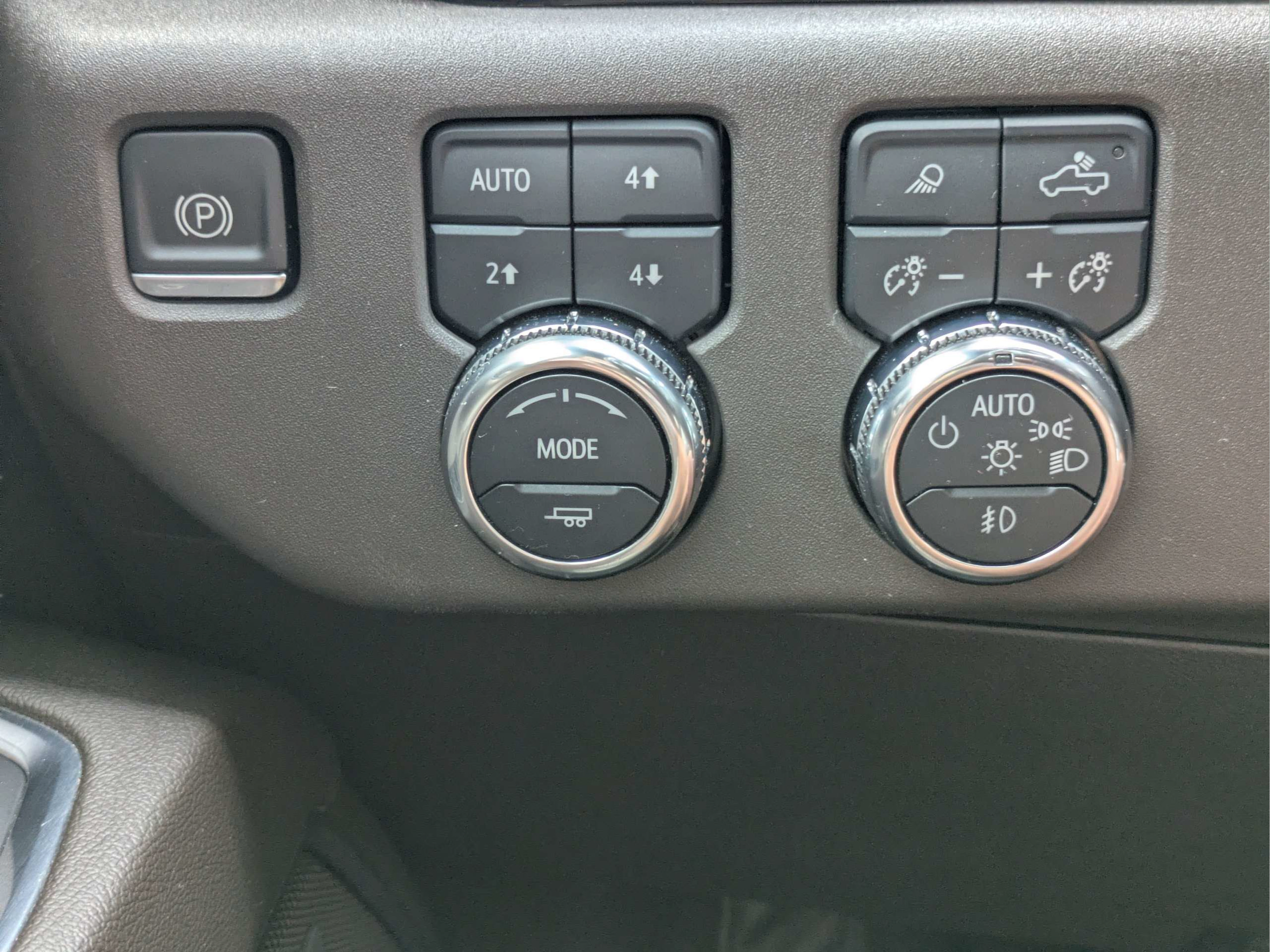 Used 2022 GMC Sierra 1500 SLT w/ SLT Convenience Package AWD/4WD image 23