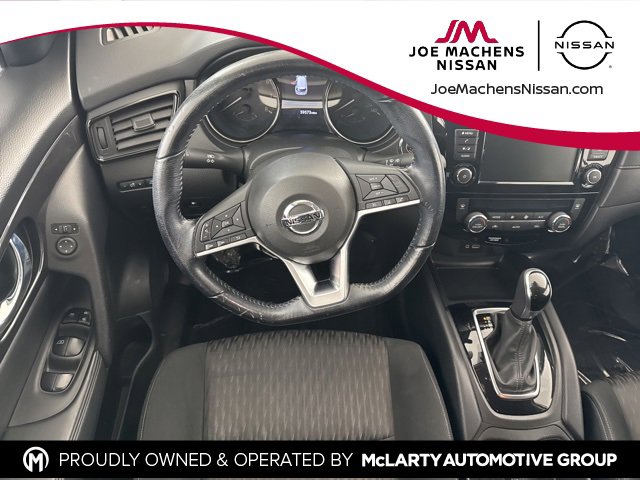 Certified 2020 Nissan Rogue SV image 23