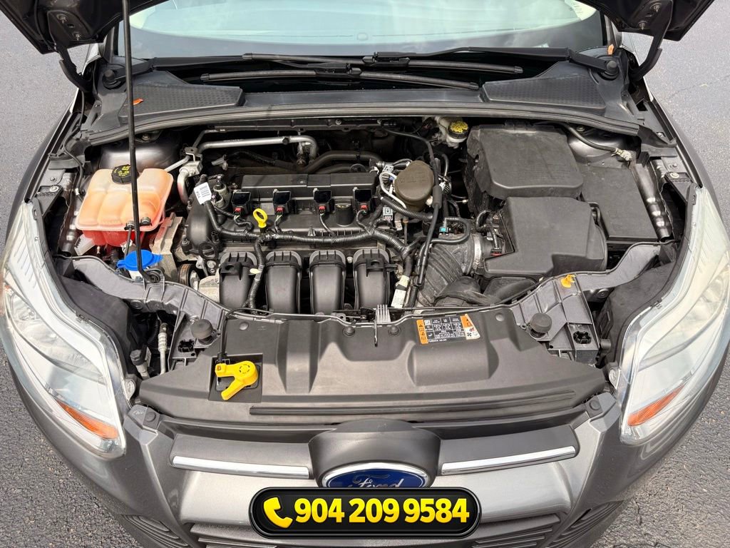 Used 2014 Ford Focus SE FWD image 35