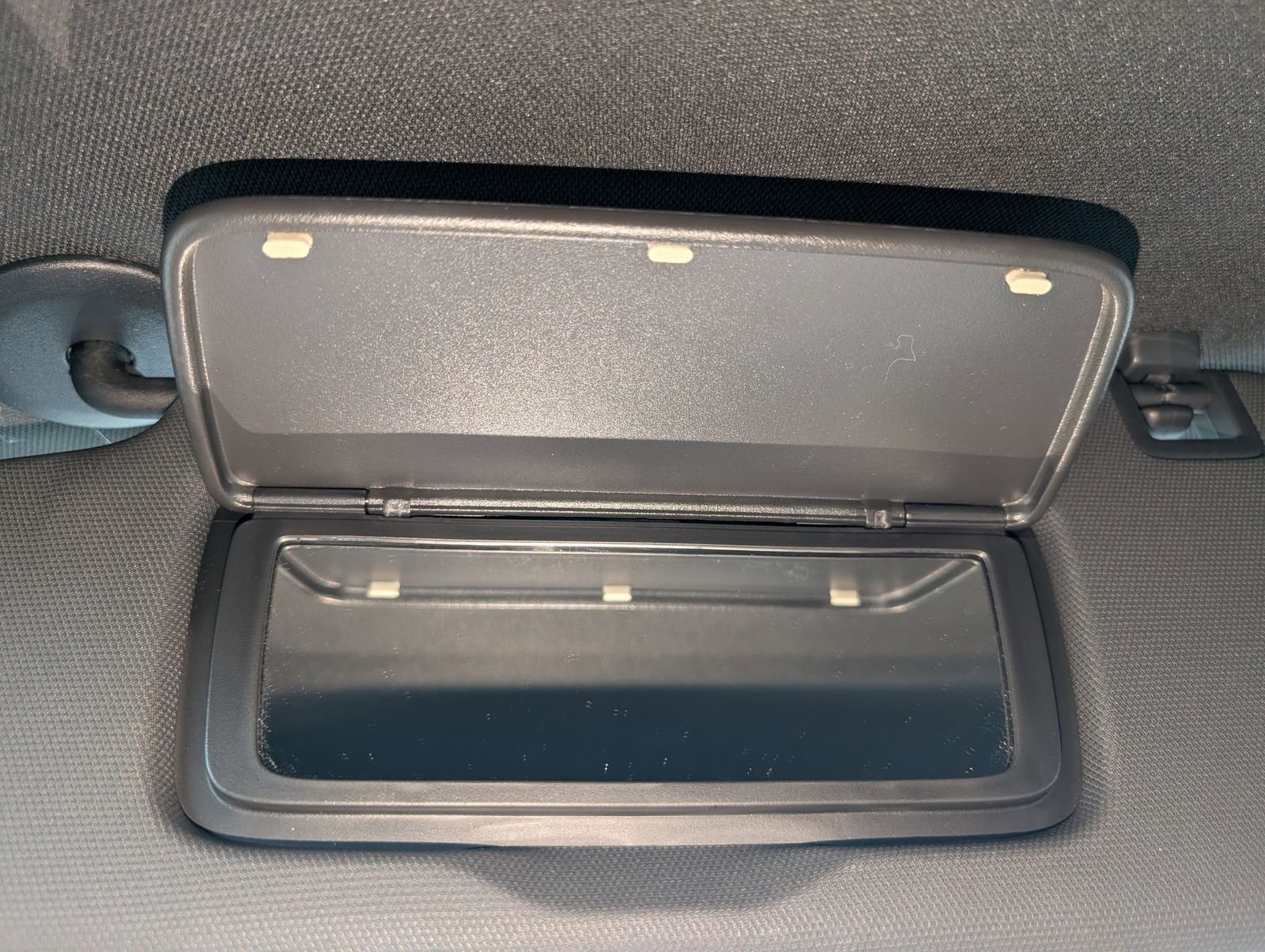 Used 2025 Chevrolet Trax RS w/ Driver Confidence Package FWD image 35