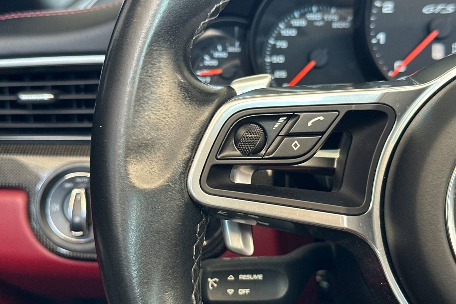 Used 2017 Porsche 911 Targa 4 GTS image 30