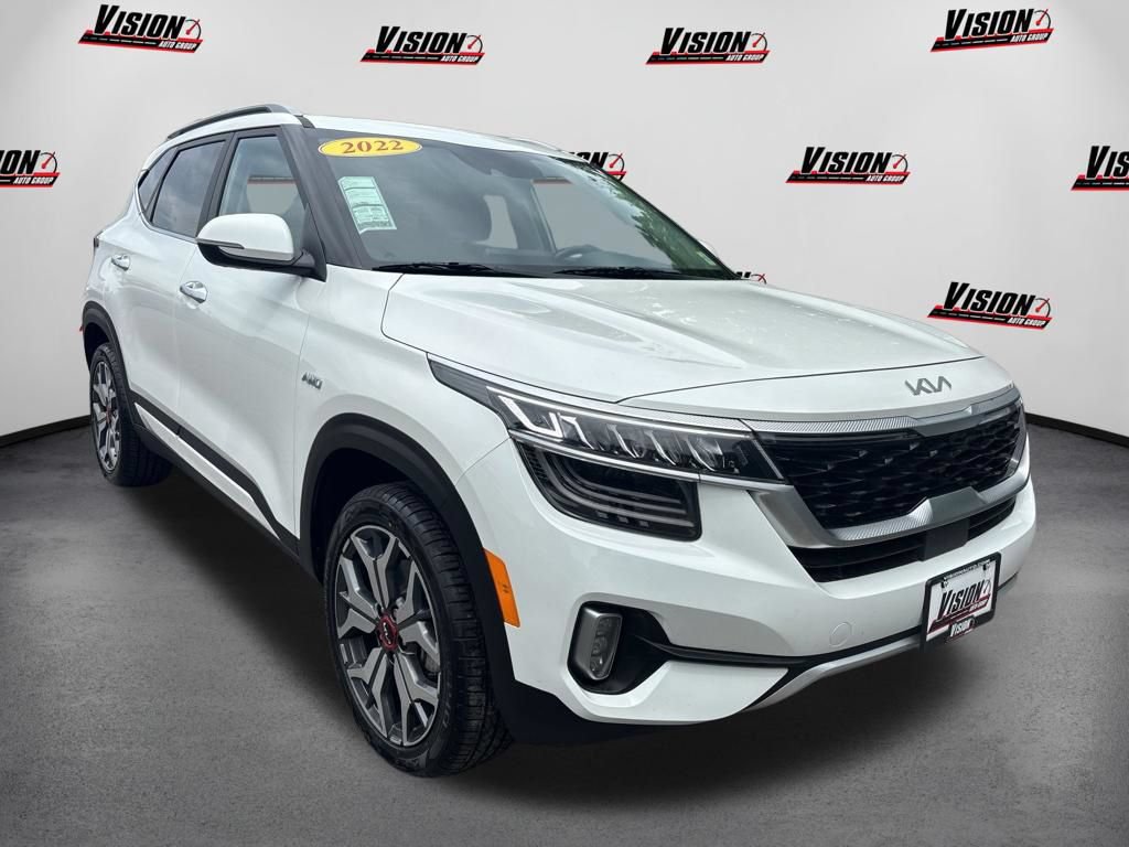 Used 2022 Kia Seltos SX w/ Sunroof Package AWD/4WD image 7