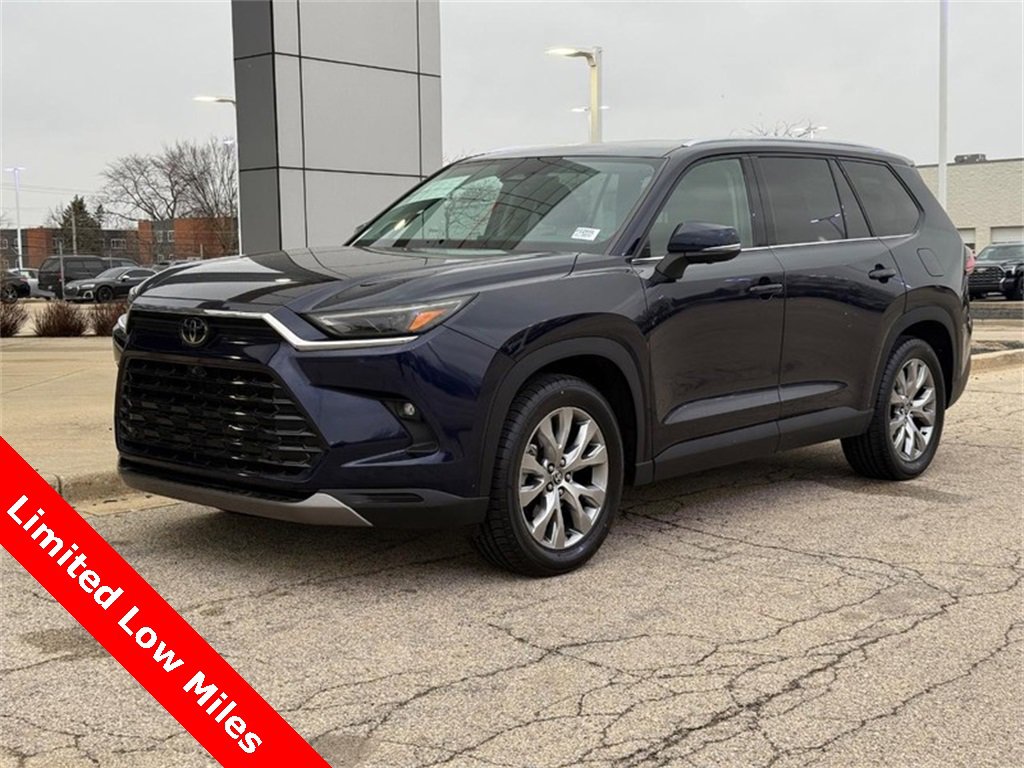 Used 2024 Toyota Grand Highlander Limited image 7