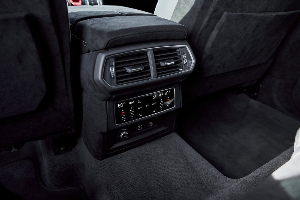 Used 2024 Lamborghini Urus Performante image 57