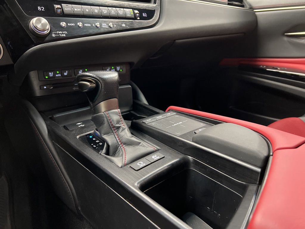 Used 2022 Lexus ES 300h F Sport w/ Accessory Package 2 FWD image 19