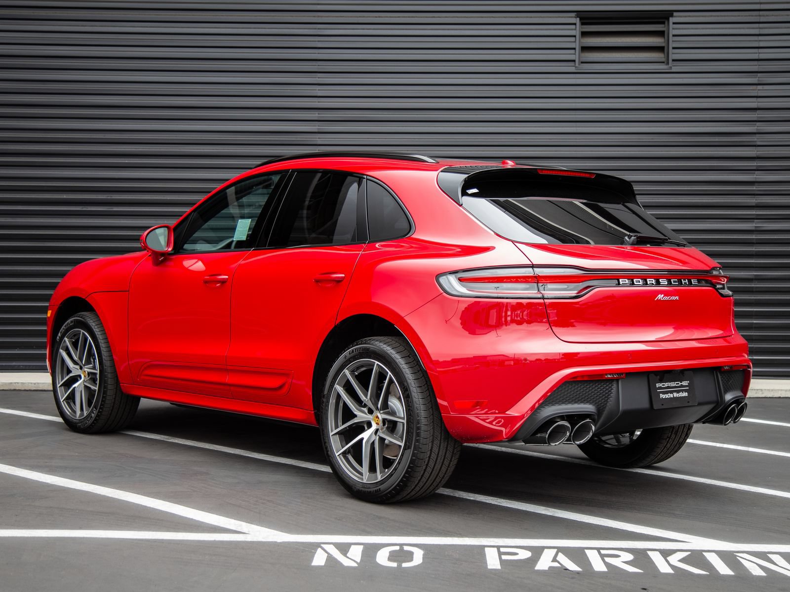 New 2026 Porsche Macan AWD/4WD image 3