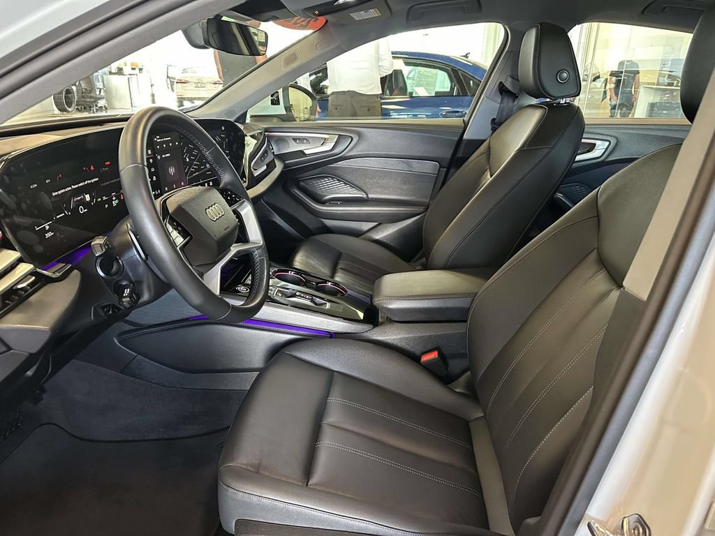 Used 2025 Audi A5 2.0T Premium Plus w/ Premium Plus AWD/4WD image 19