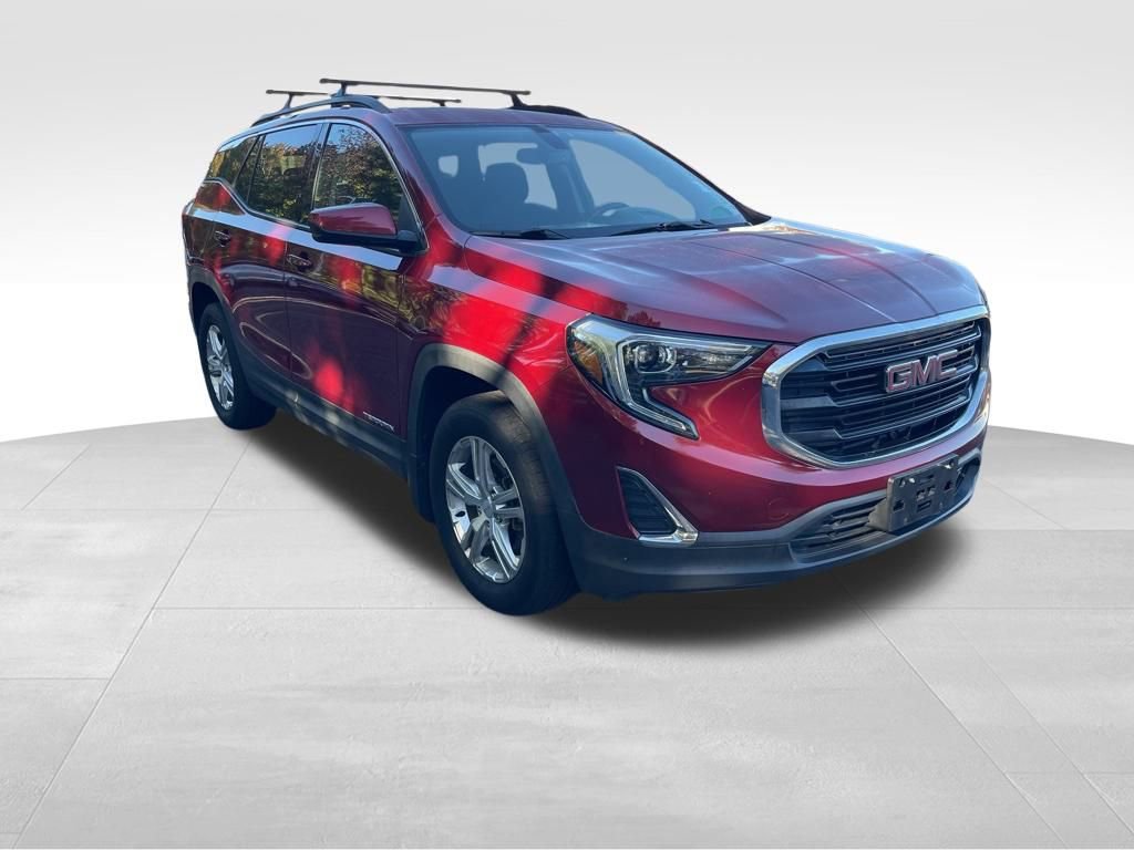 Used 2018 GMC Terrain SLE w/ Driver Convenience Package image 3