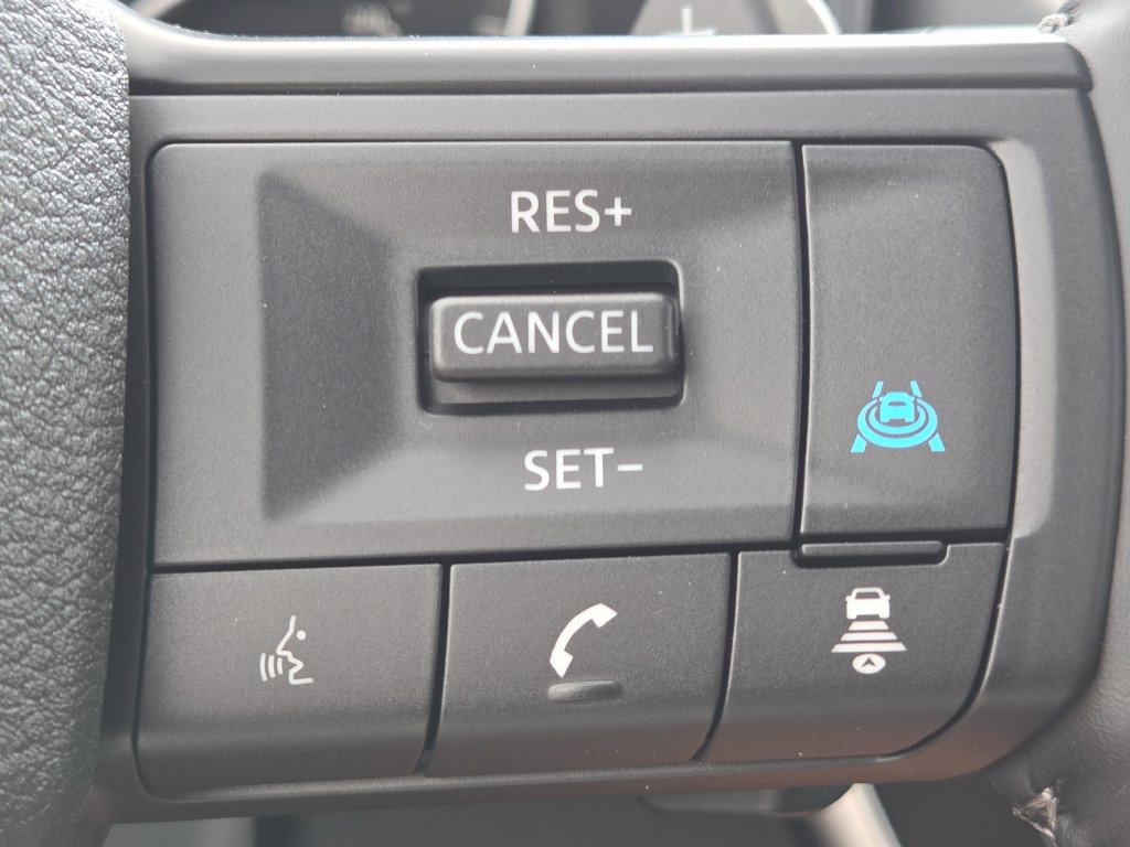 New 2026 Nissan Rogue Dark Armor AWD/4WD image 13