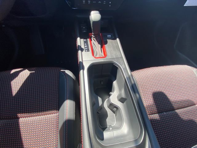 New 2026 Nissan Kicks SR FWD image 17