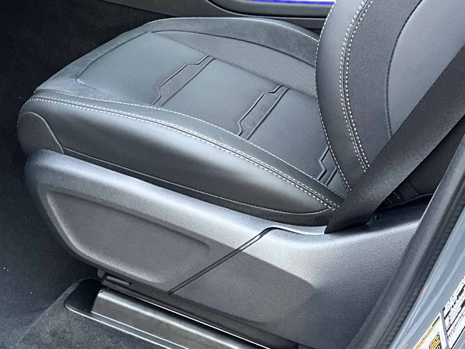 New 2026 Mercedes-Benz GLE 53 AMG 4MATIC Coupe image 12