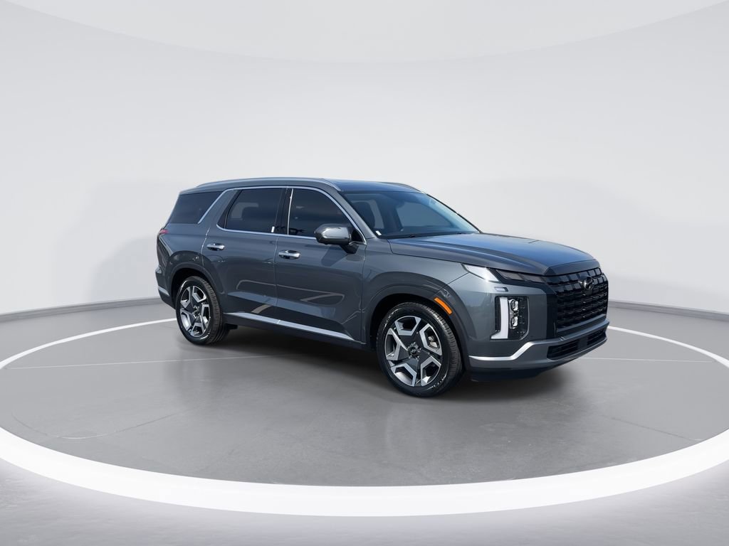 Used 2024 Hyundai Palisade SEL w/ Premium Package AWD/4WD image 2