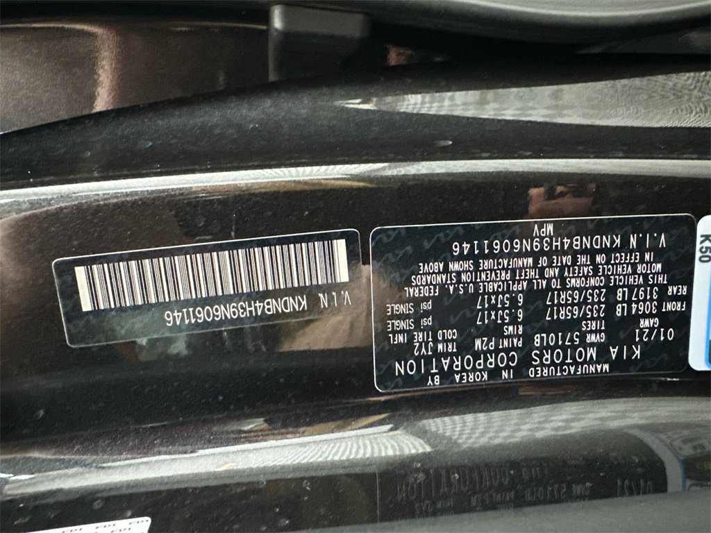 Used 2022 Kia Carnival LX image 33