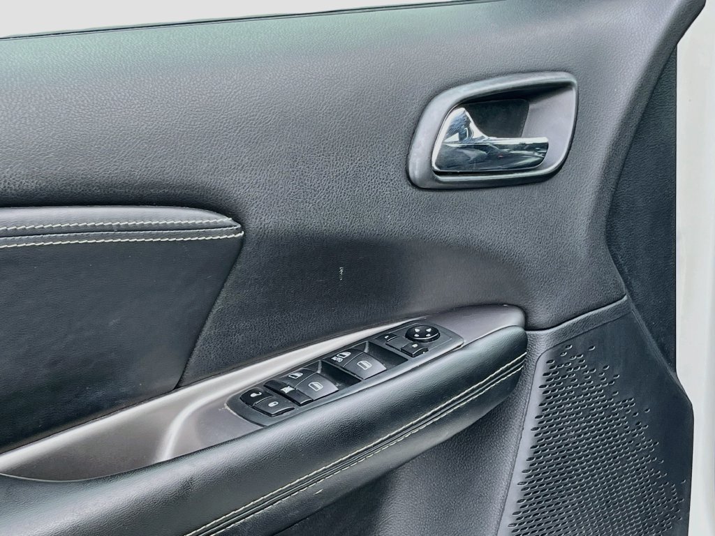Used 2020 Dodge Journey Crossroad FWD image 17