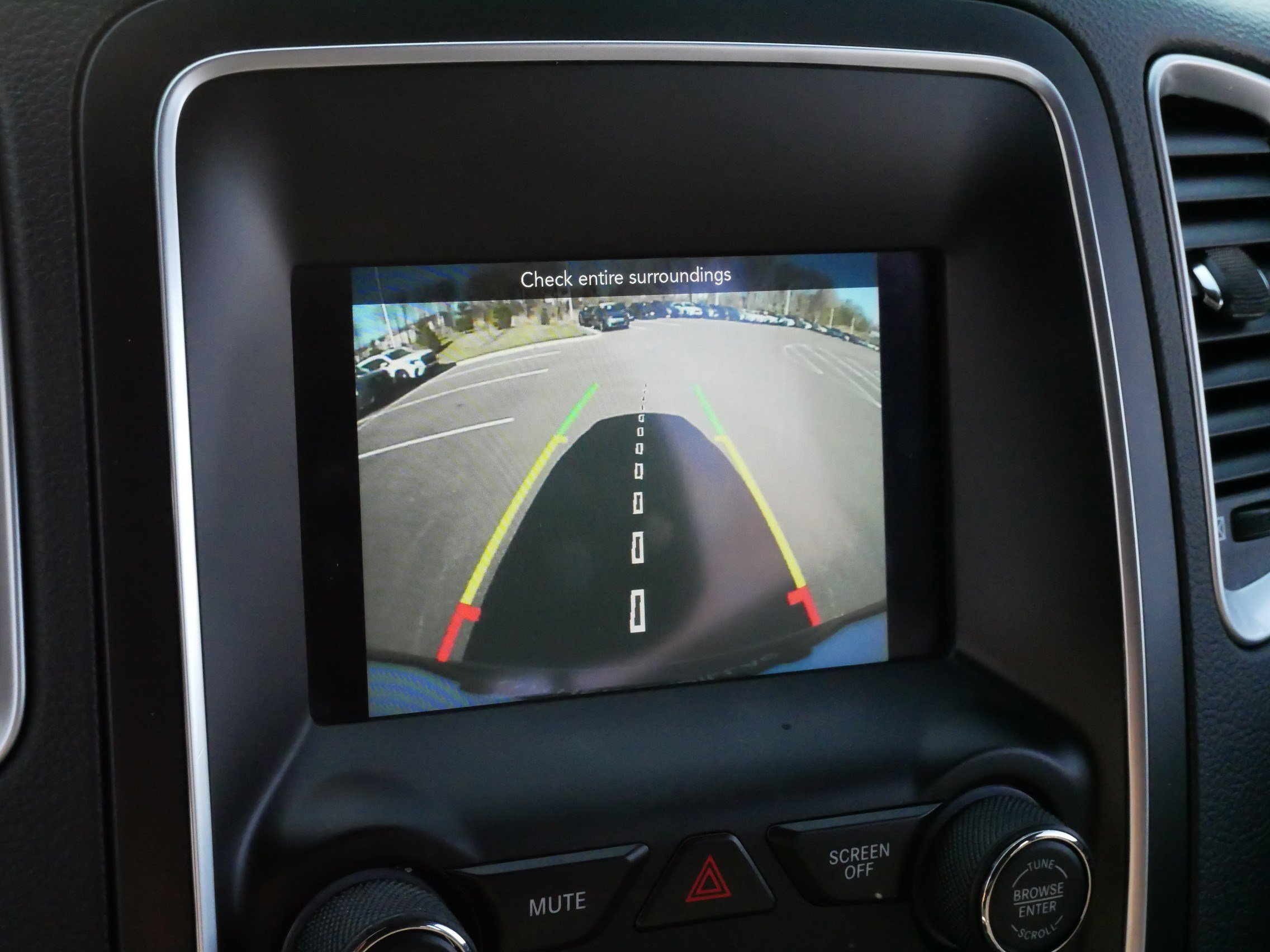 Used 2019 Dodge Durango SXT image 29