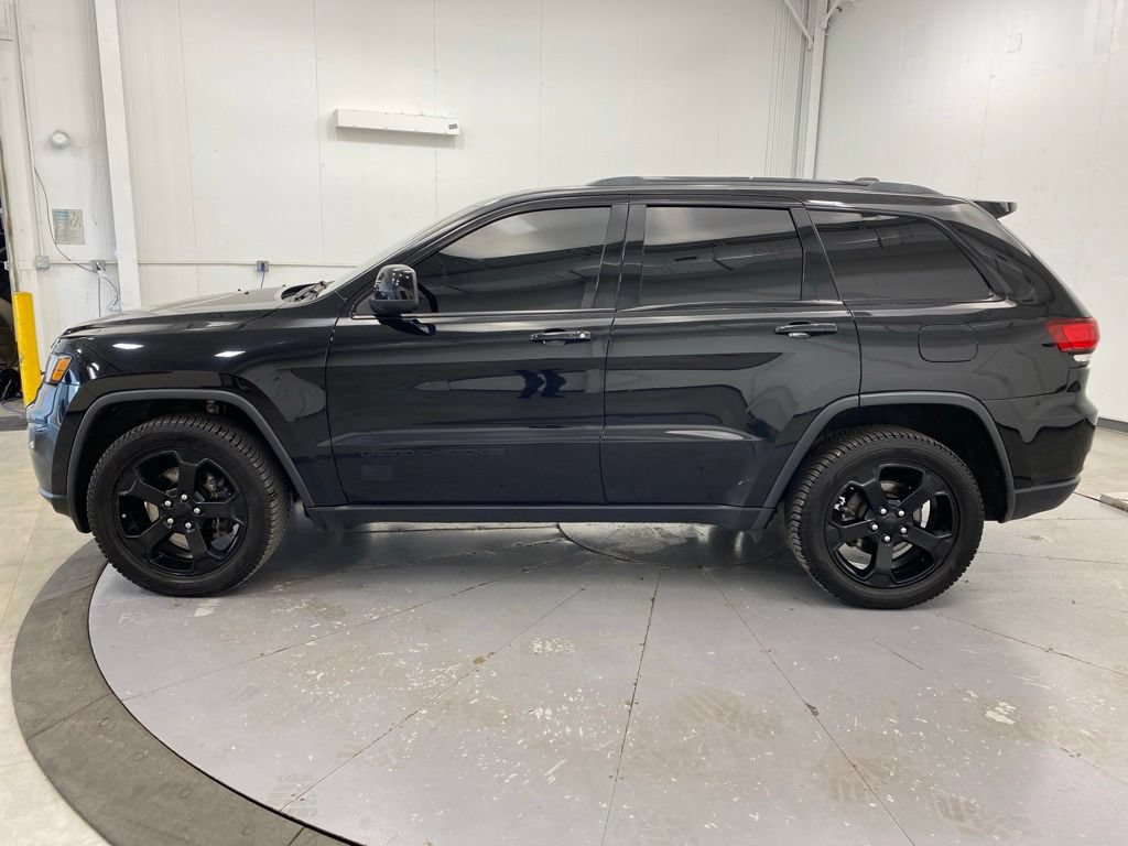 Used 2021 Jeep Grand Cherokee Freedom Edition AWD/4WD image 4