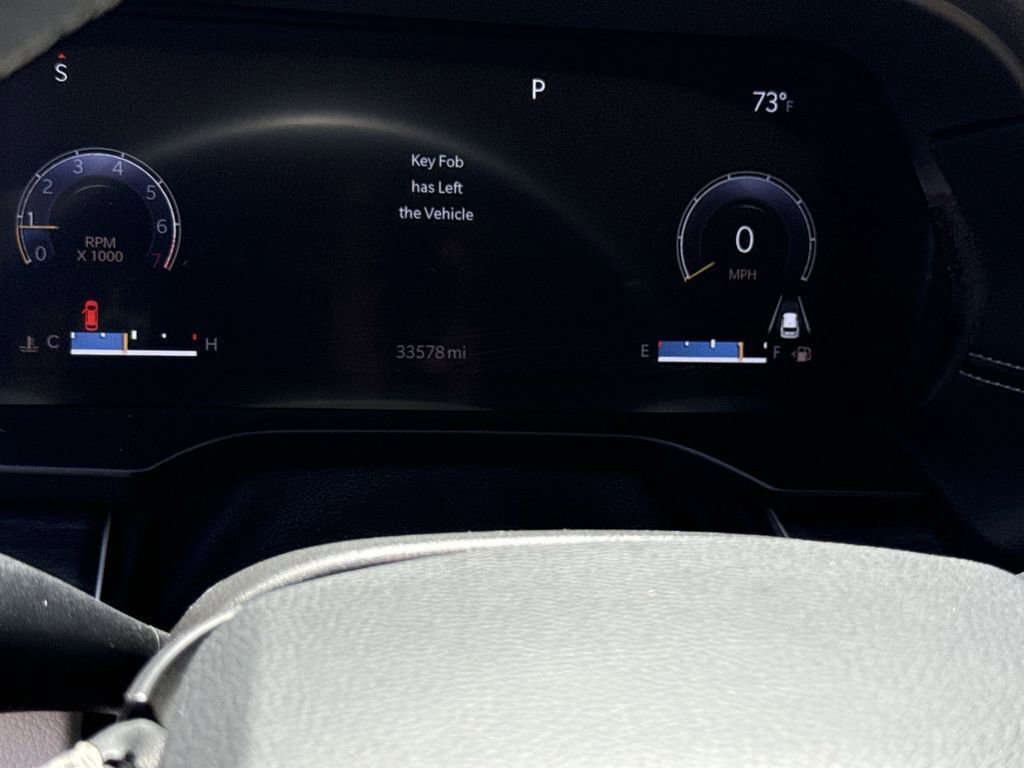 Used 2022 Jeep Grand Cherokee Limited image 25