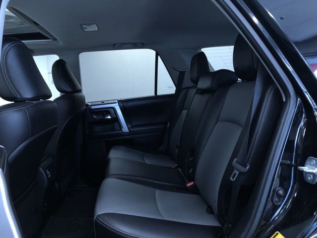 Used 2017 Toyota 4Runner SR5 Premium image 20