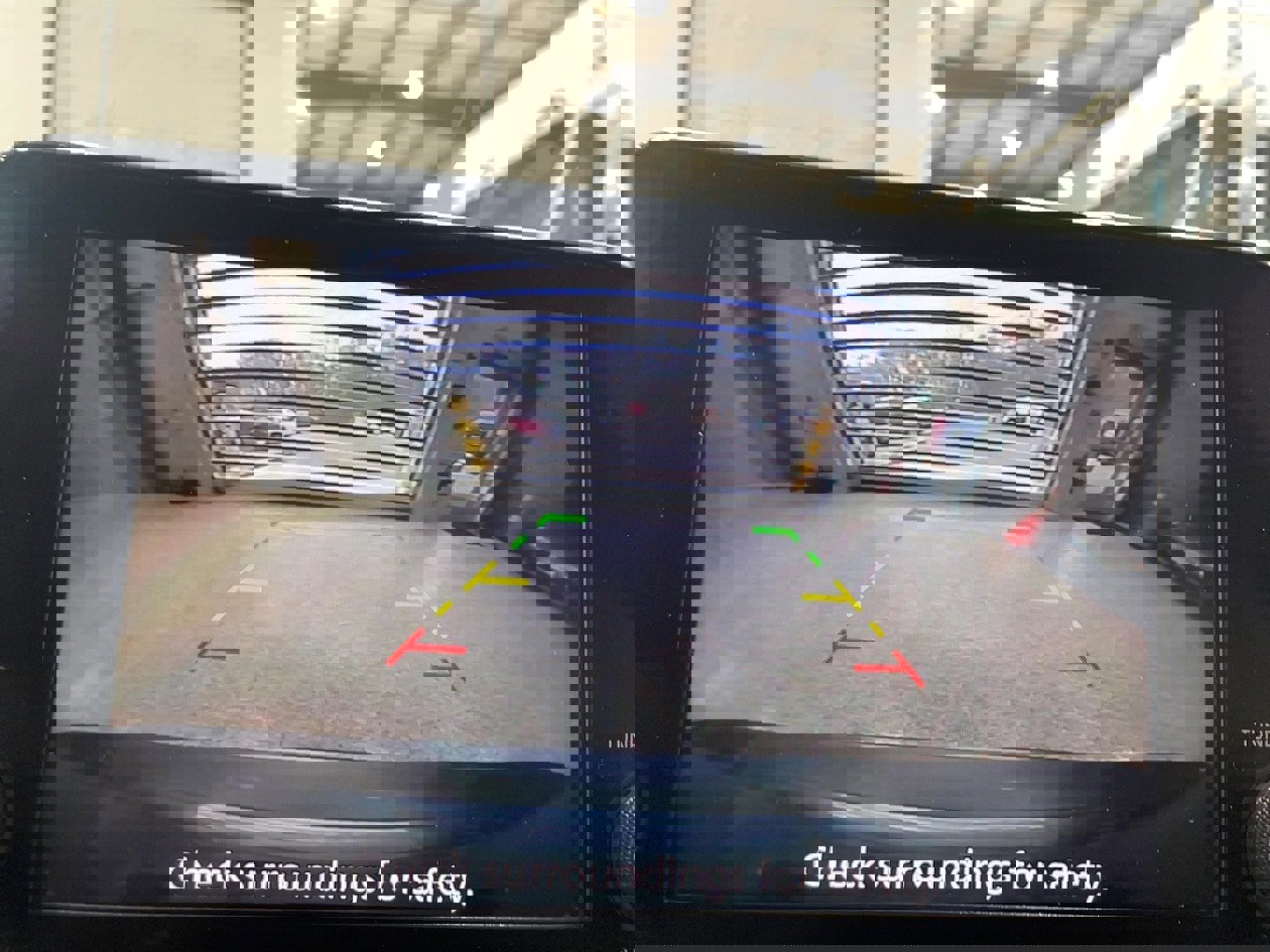 Used 2025 Nissan Rogue S image 6