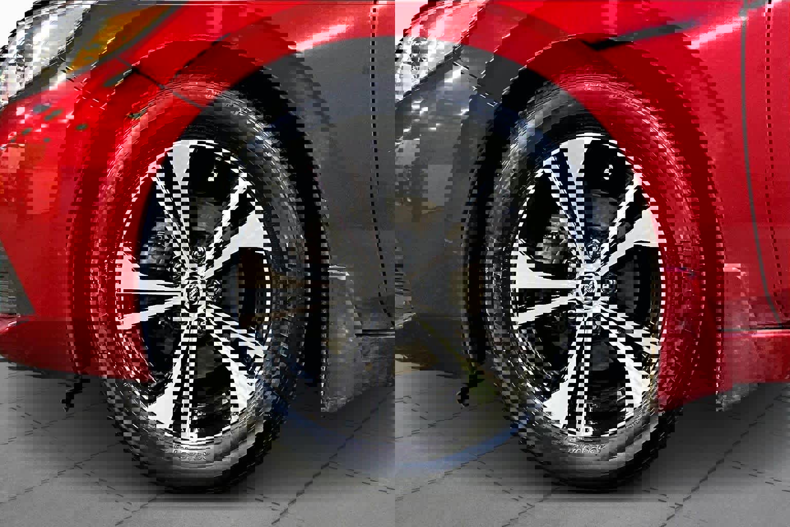 Used 2020 Nissan Sentra SV image 11