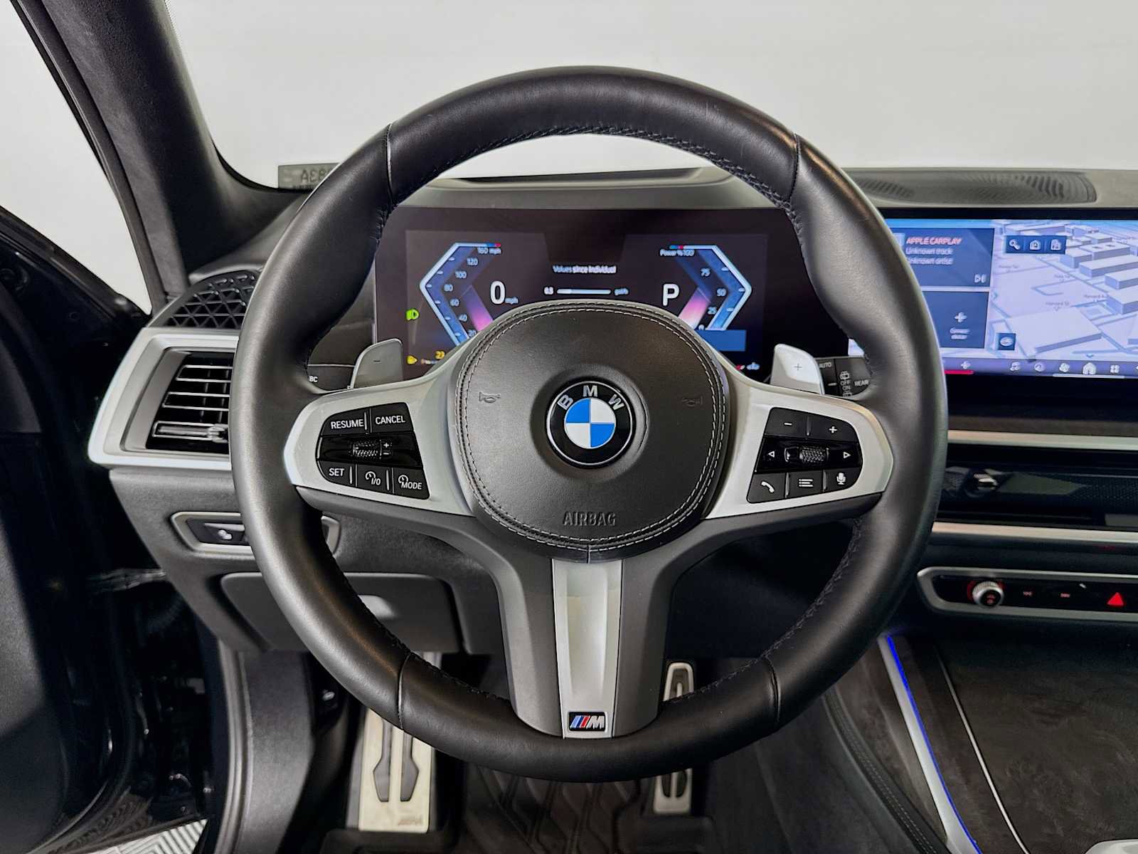 Used 2024 BMW X7 xDrive40i w/ Executive Package AWD/4WD image 12