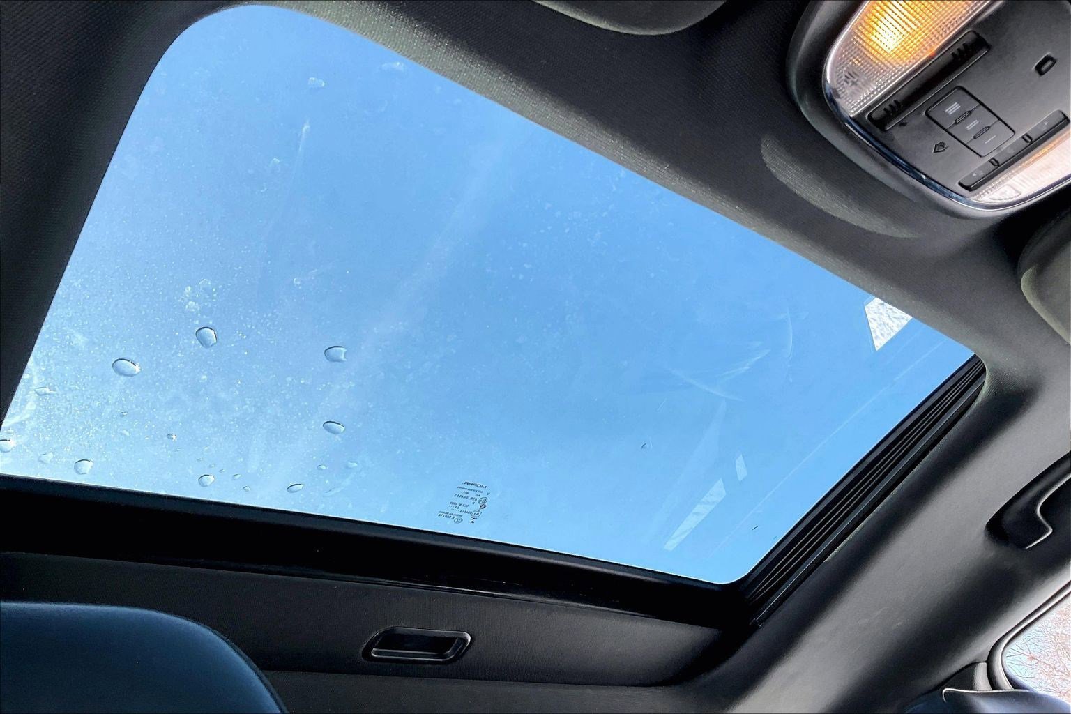 Certified 2022 Jeep Grand Cherokee Limited image 16