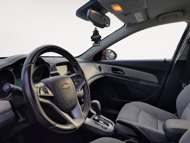 Used 2014 Chevrolet Cruze LT FWD image 9