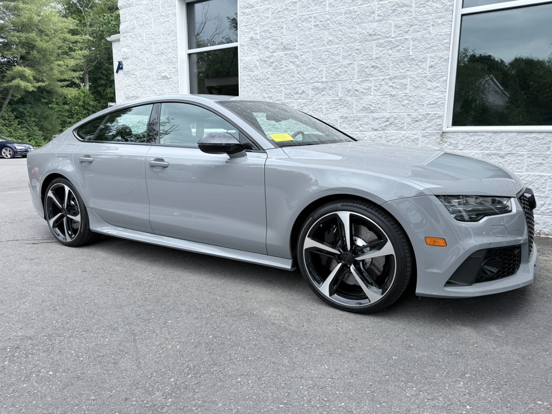 Used 2016 Audi RS 7 Prestige w/ Carbon-Optic Package AWD/4WD image 40