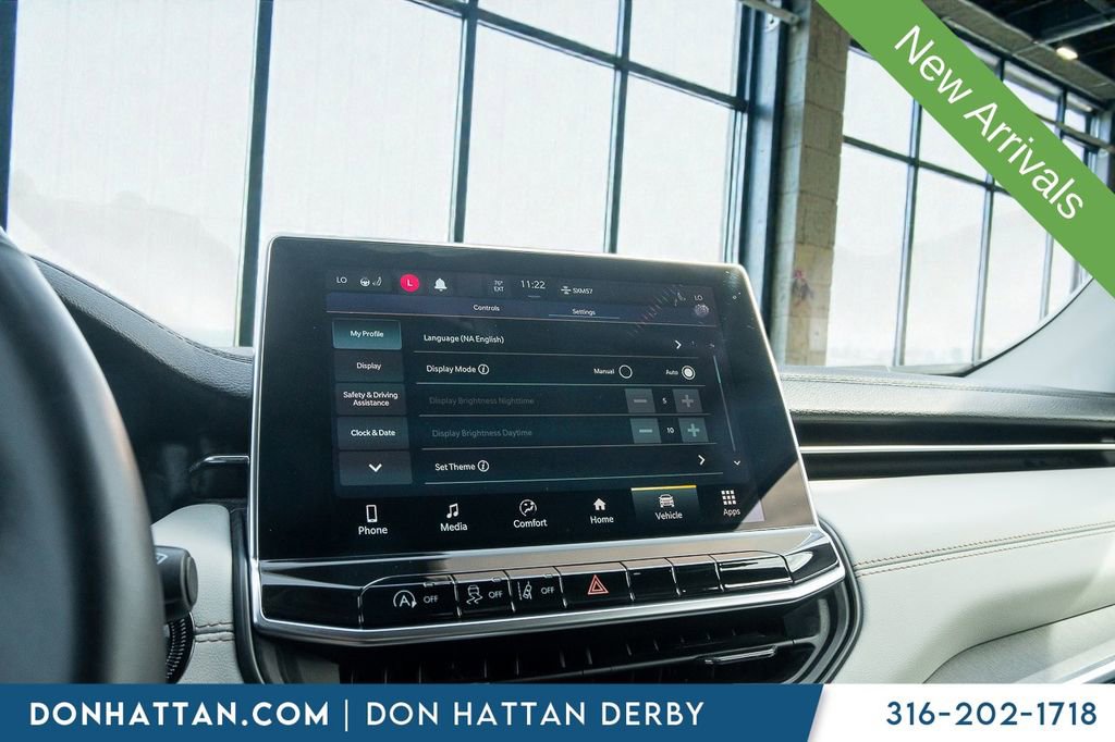 Used 2022 Jeep Compass Limited image 7