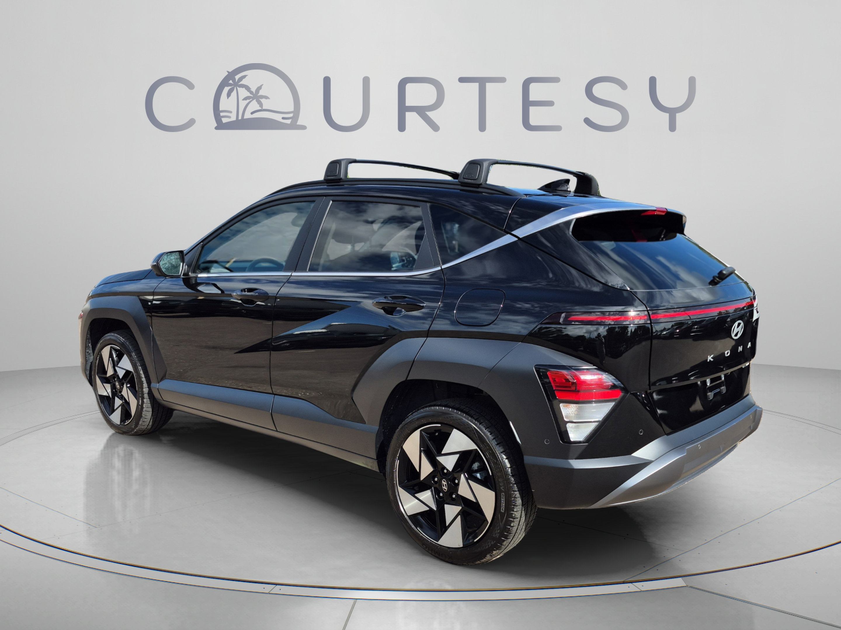 Certified 2026 Hyundai Kona Limited AWD/4WD image 3