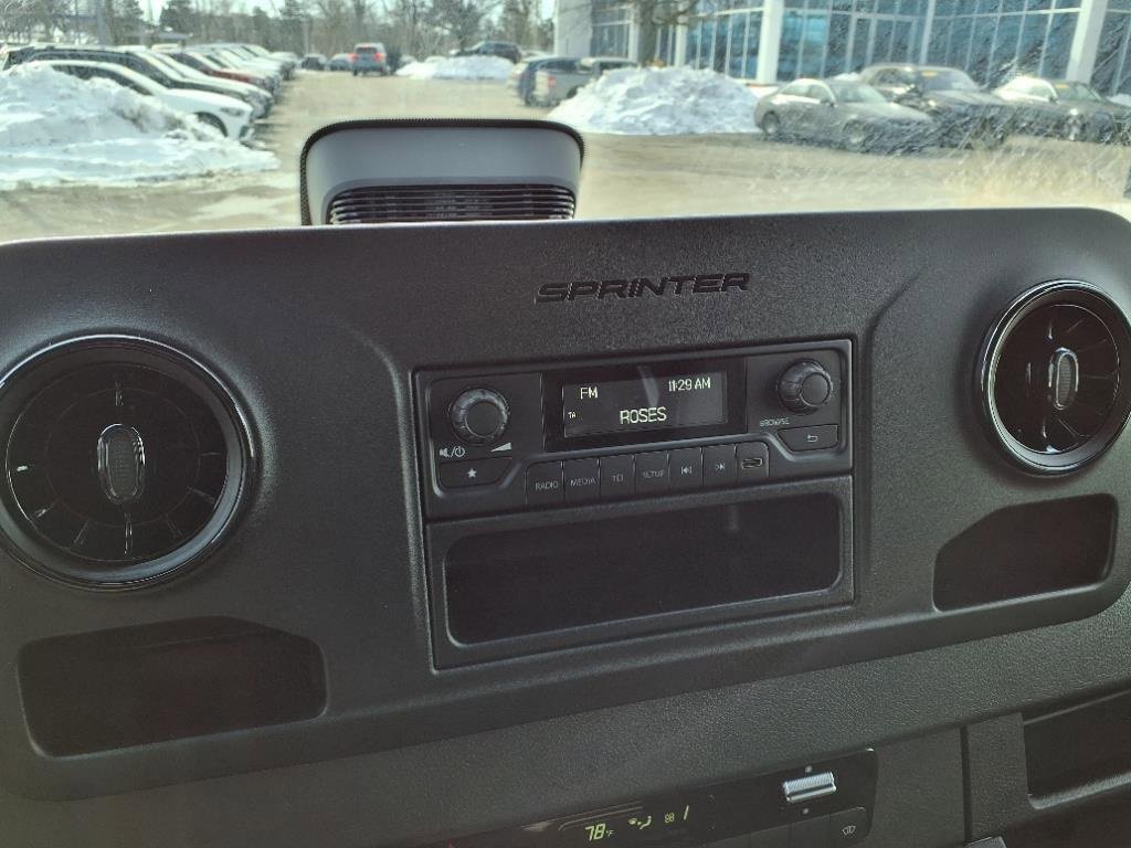 New 2025 Mercedes-Benz Sprinter 2500 image 17