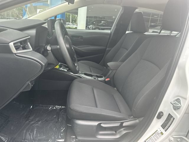 Used 2024 Toyota Corolla LE FWD image 30