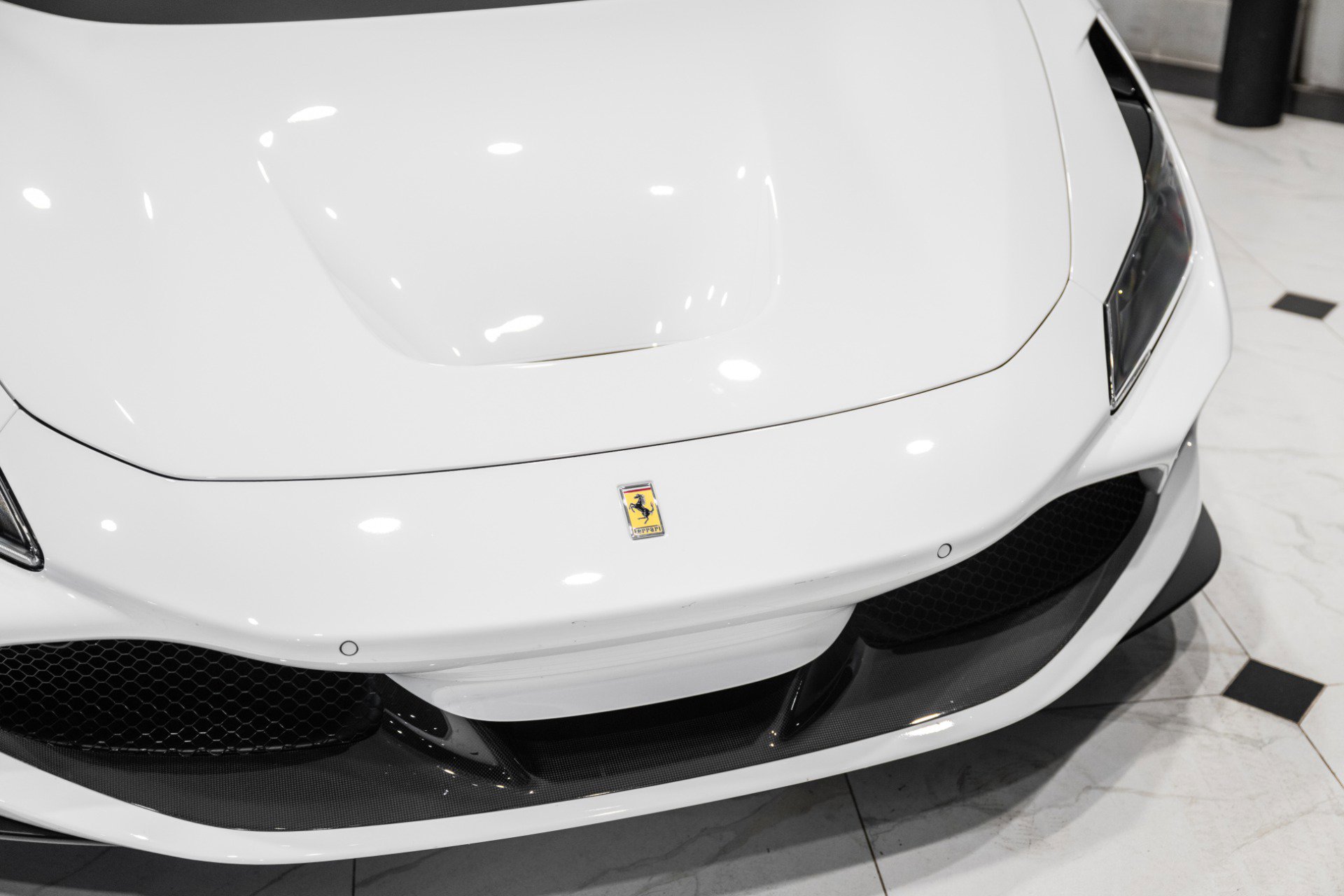 Used 2023 Ferrari F8 Tributo image 11