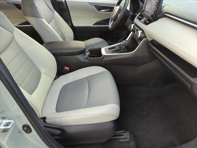 Certified 2022 Toyota RAV4 XLE Premium FWD image 21