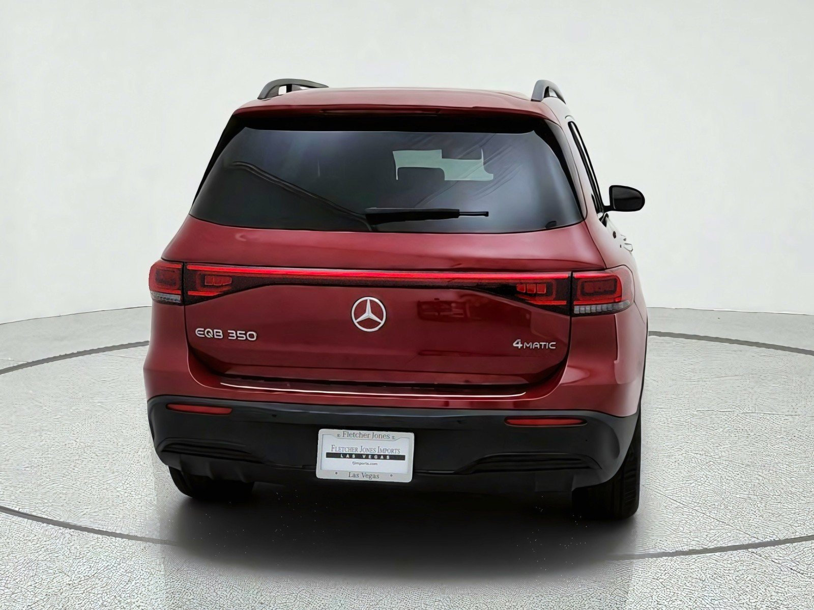 Used 2023 Mercedes-Benz EQB 350 4MATIC SUV image 10