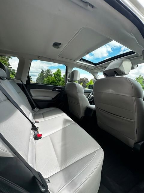 Used 2017 Subaru Forester 2.5i Limited AWD/4WD image 18
