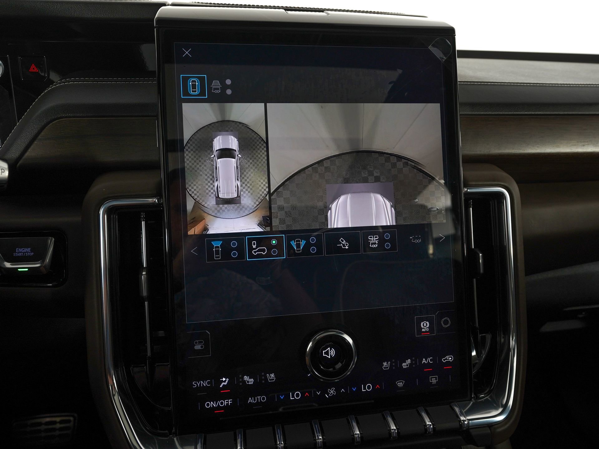 Used 2026 GMC Yukon Denali Ultimate AWD/4WD image 27