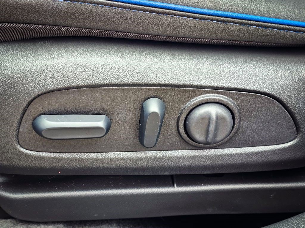 Certified 2026 Buick Envista Sport Touring w/ Convenience I Package image 16