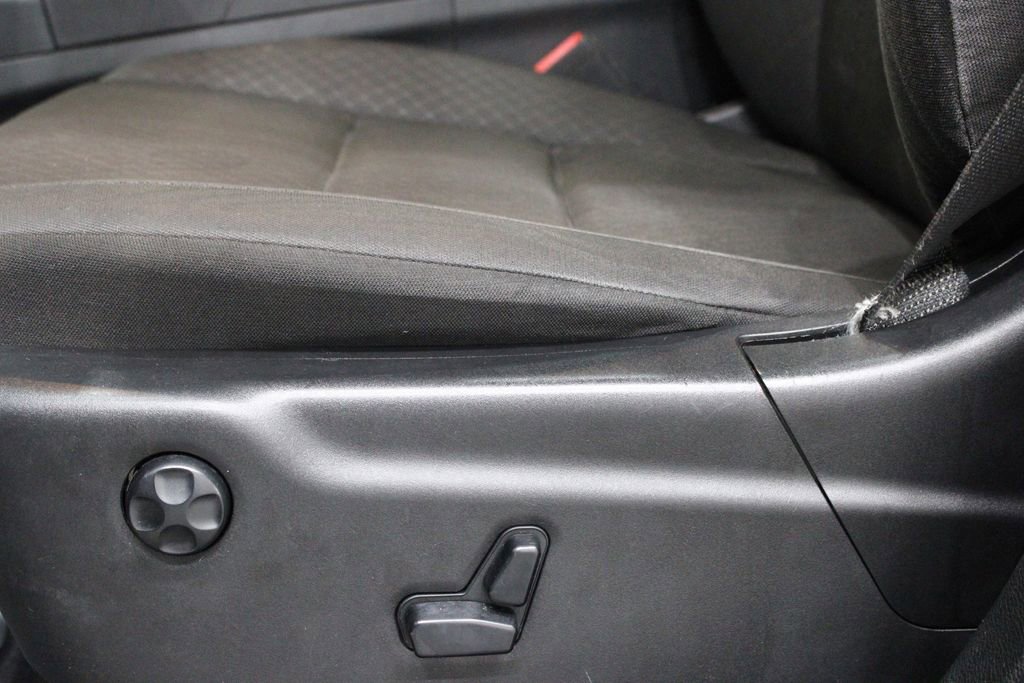 Used 2019 Jeep Grand Cherokee Laredo image 22