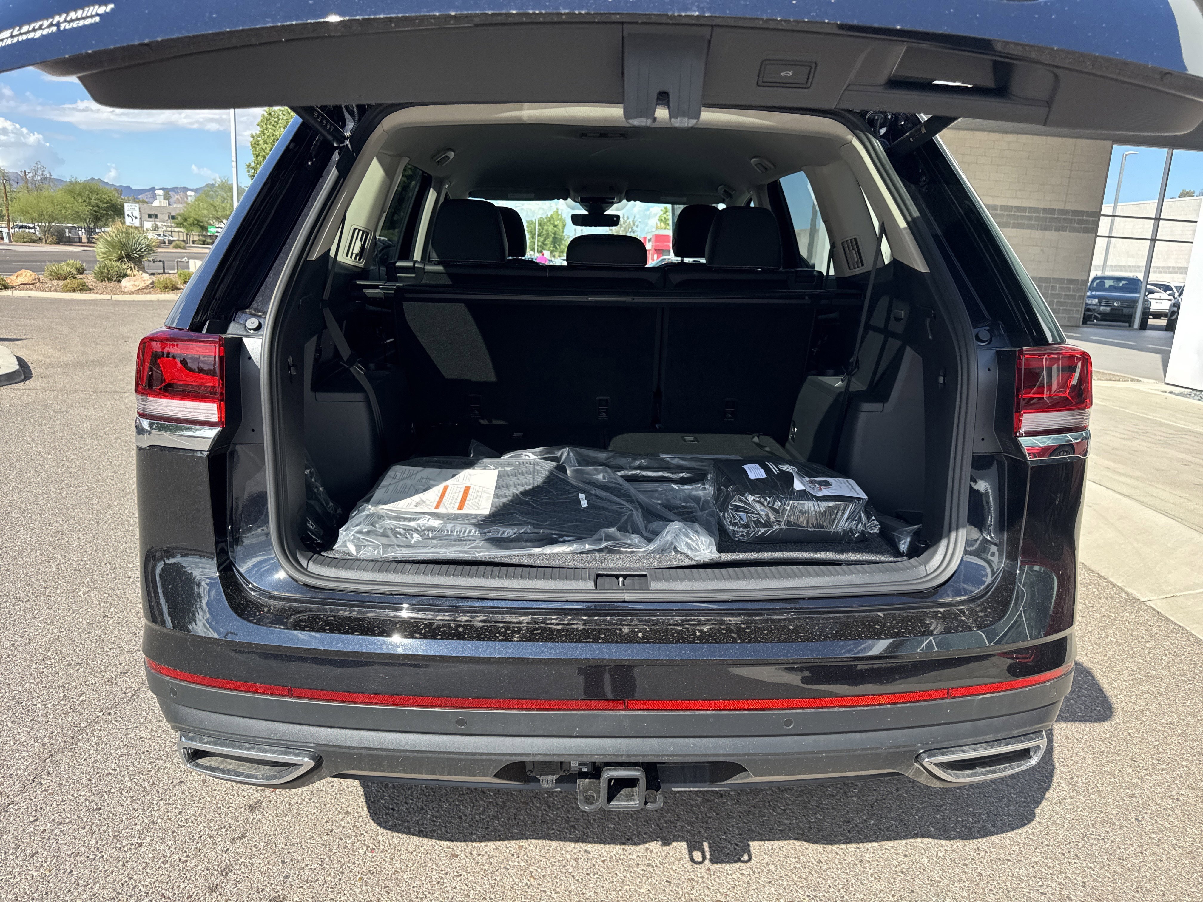 New 2026 Volkswagen Atlas SE image 7