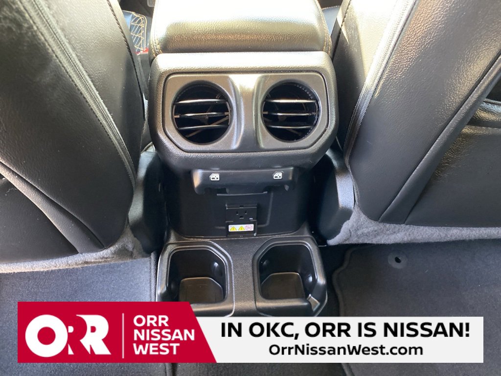 Used 2023 Jeep Gladiator Overland image 17