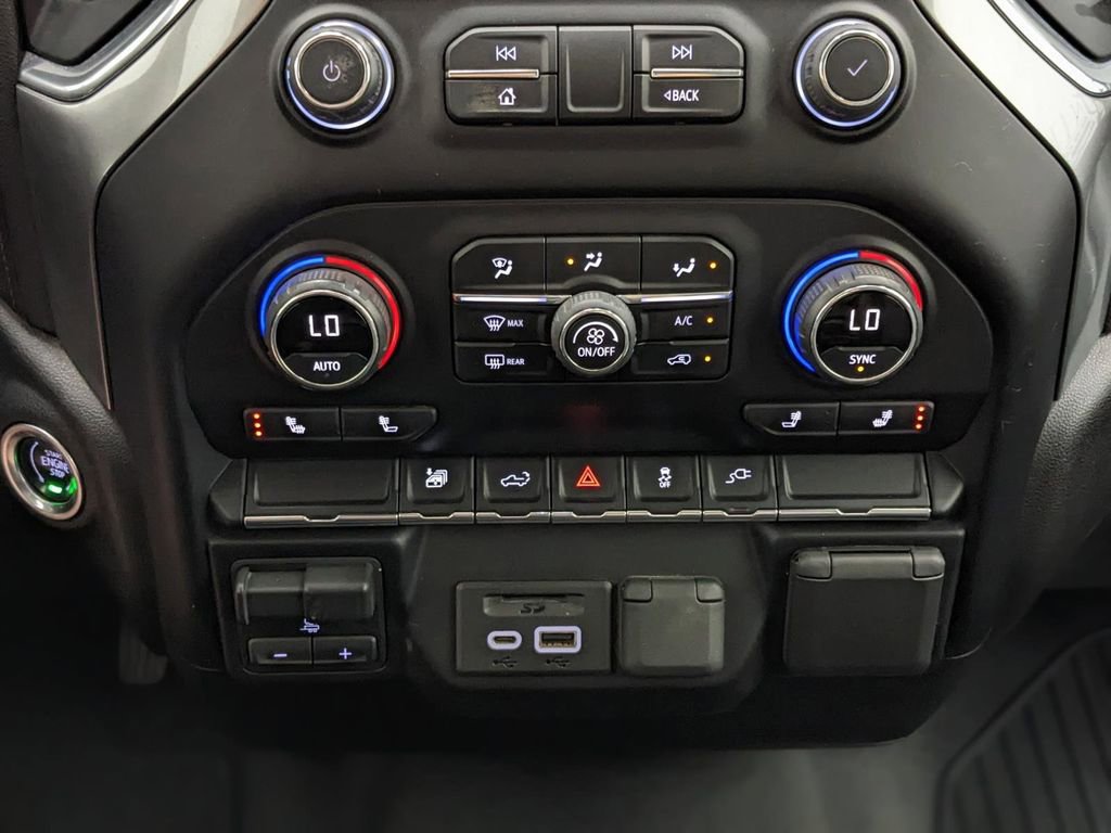 Used 2022 Chevrolet Silverado 2500 LTZ image 31