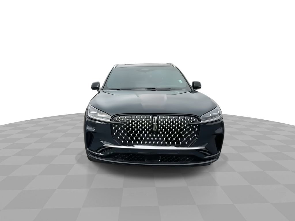 Used 2025 Lincoln Aviator Black Label image 3