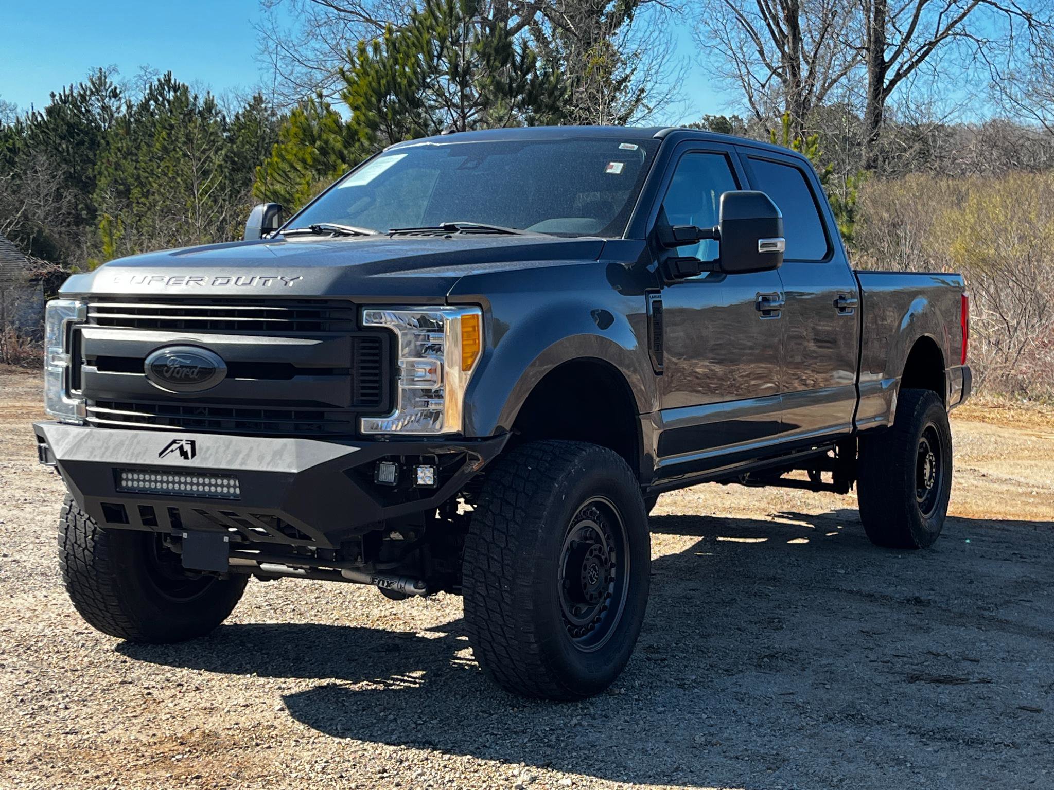 Used 2017 Ford F250 Lariat w/ Lariat Ultimate Package image 5