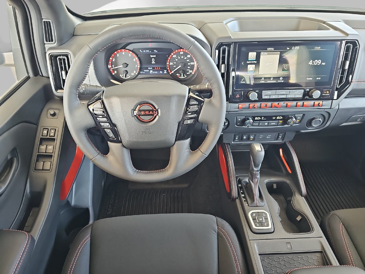 Used 2026 Nissan Frontier PRO-4X w/ Pro-4x Convenience Package AWD/4WD image 19