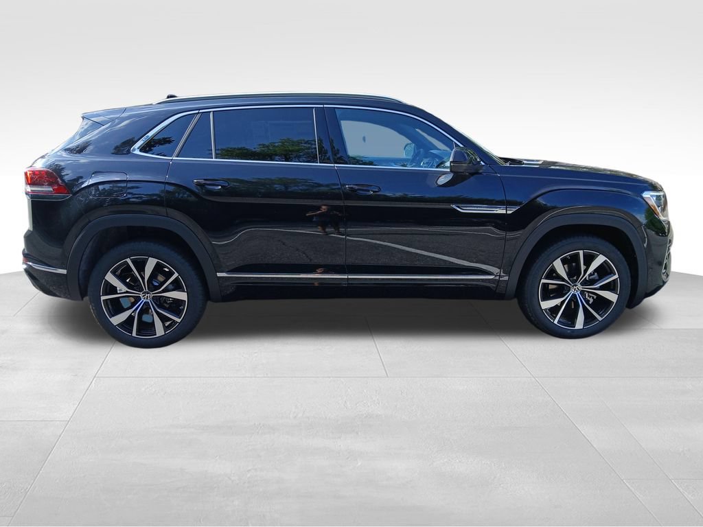 New 2026 Volkswagen Atlas Cross Sport SEL Premium R-Line AWD/4WD image 6
